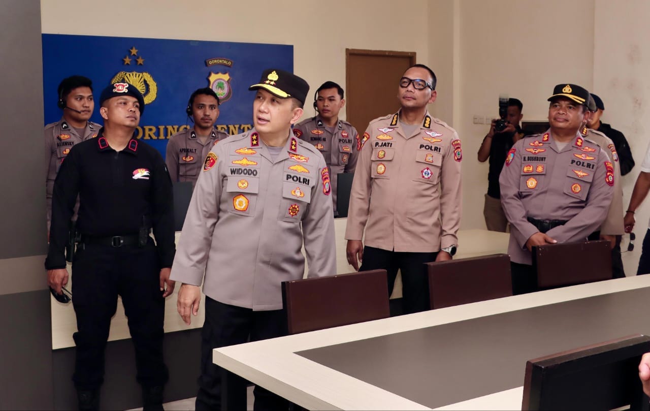 Cek Langsung ke Pohuwato, Kapolda Tekankan Peran Strategis Layanan 110. (Foto: Humas Polda Gorontalo)
