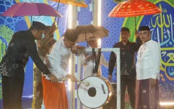 Thariq Modanggu Buka MTQ ke-XV Tingkat Kecamatan Tolinggula 3 Thariq Modanggu Buka MTQ ke-XV Tingkat Kecamatan Tolinggula. (Foto: Humas Pemda Gorut)