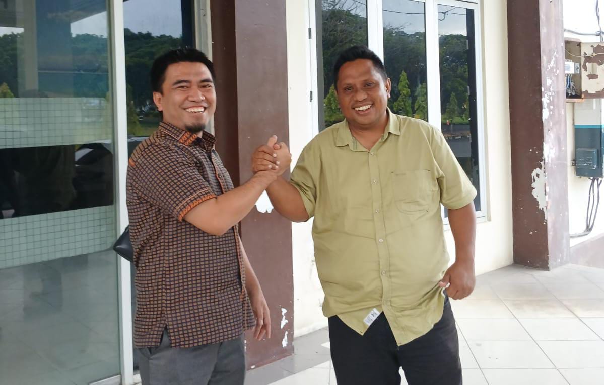 Anggota DPRD Kabupaten Gorontalo Utara, Lukum Diko (Kanan) dan Windra Lagarusu (Kiri). (Foto: Dok. Pribadi)