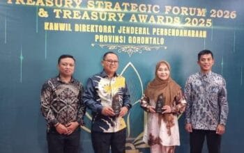 Badan Keuangan Gorontalo Utara Antar Daerah Raih Dua Penghargaan Treasury Award 2025 3 Badan Keuangan Gorontalo Utara Antar Daerah Raih Dua Penghargaan Treasury Award 2025. (Foto: Dok. Pribadi)