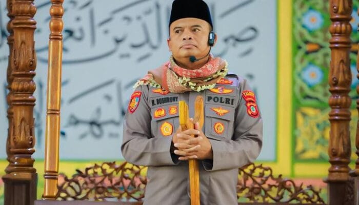 Kapolres Pohuwato Jadi Khatib Jumat, Ajak Jamaah Renungi Hakikat Hidup